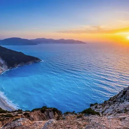Villa Sensational Kefalonia Lotto 2 Bedrooms Seafront Spectacular Sea Views Private Outdoor Pool Assos