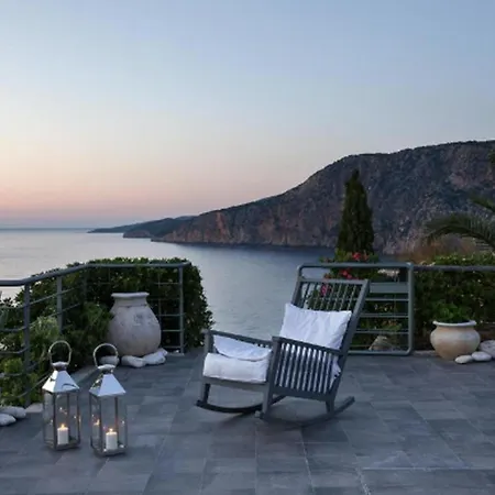Sensational Kefalonia Lotto 2 Bedrooms Seafront Spectacular Sea Views Private Outdoor Pool Assos Villa