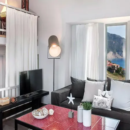 Sensational Kefalonia Lotto 2 Bedrooms Seafront Spectacular Sea Views Private Outdoor Pool Assos