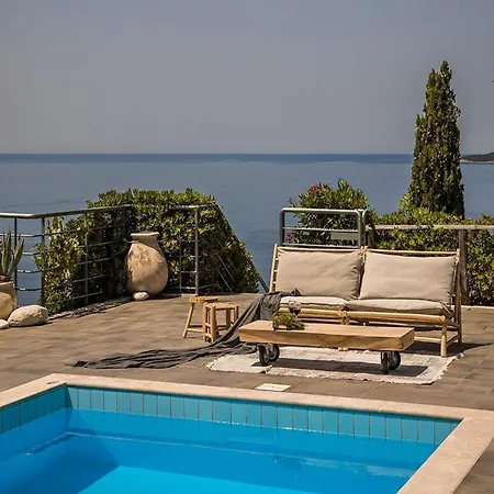 Sensational Kefalonia Lotto 2 Bedrooms Seafront Spectacular Sea Views Private Outdoor Pool Assos * Asos